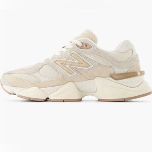 Women’s New Balance 9060, size 7.5